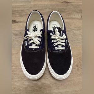 Vans classic, size 11